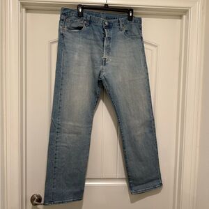 Levi’s 501 Straight Jeans